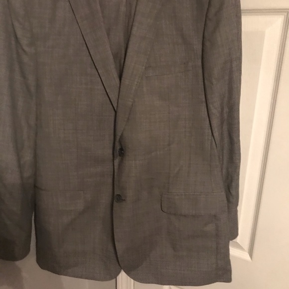 Suit - Picture 2 of 4